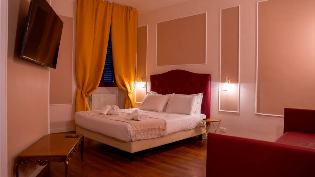 Gruppo-Rhome-Appartamenti-sistina-camera-da-letto-3-sistina-2-piano